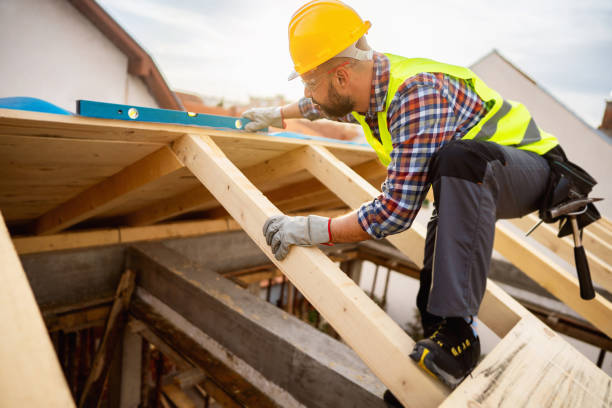 Best Storm Damage Roof Repair  in Suamico, WI